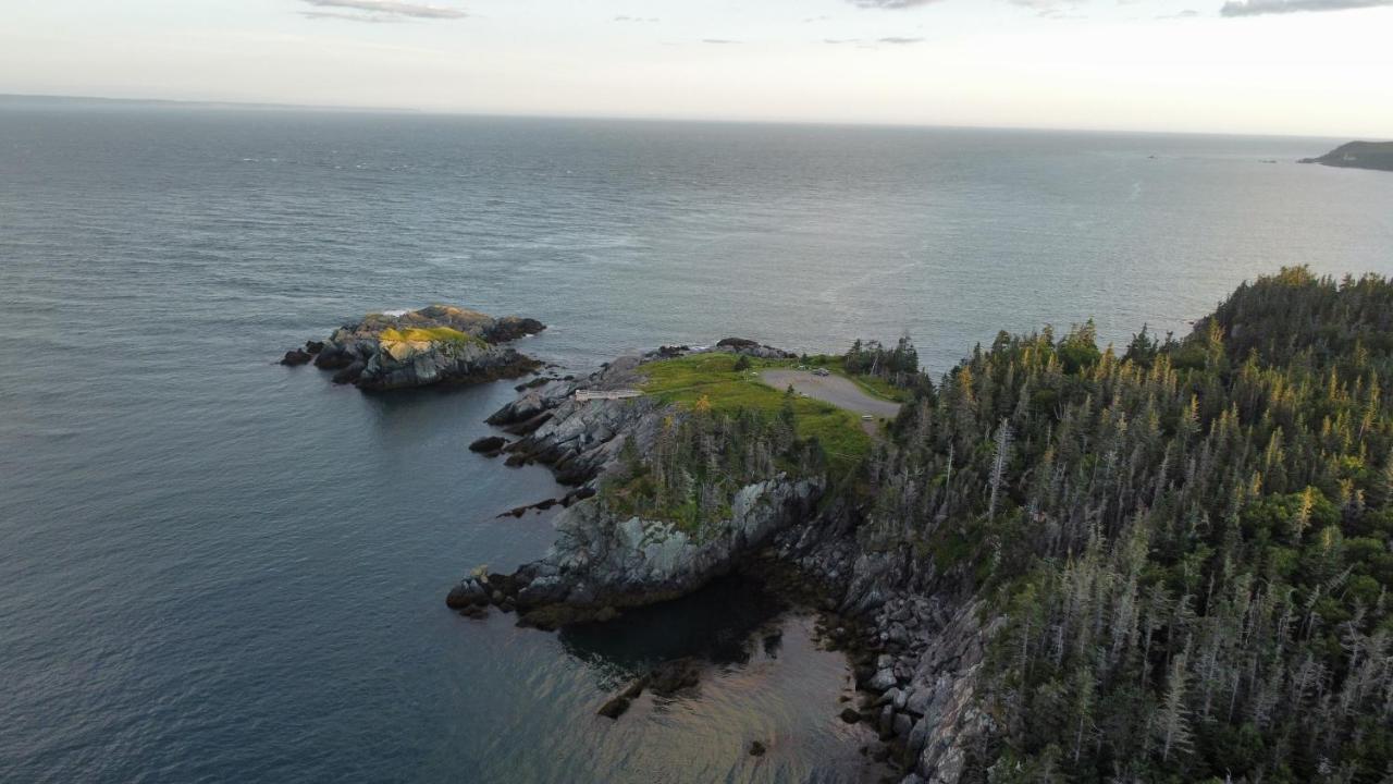 Hotel Friars Bay &