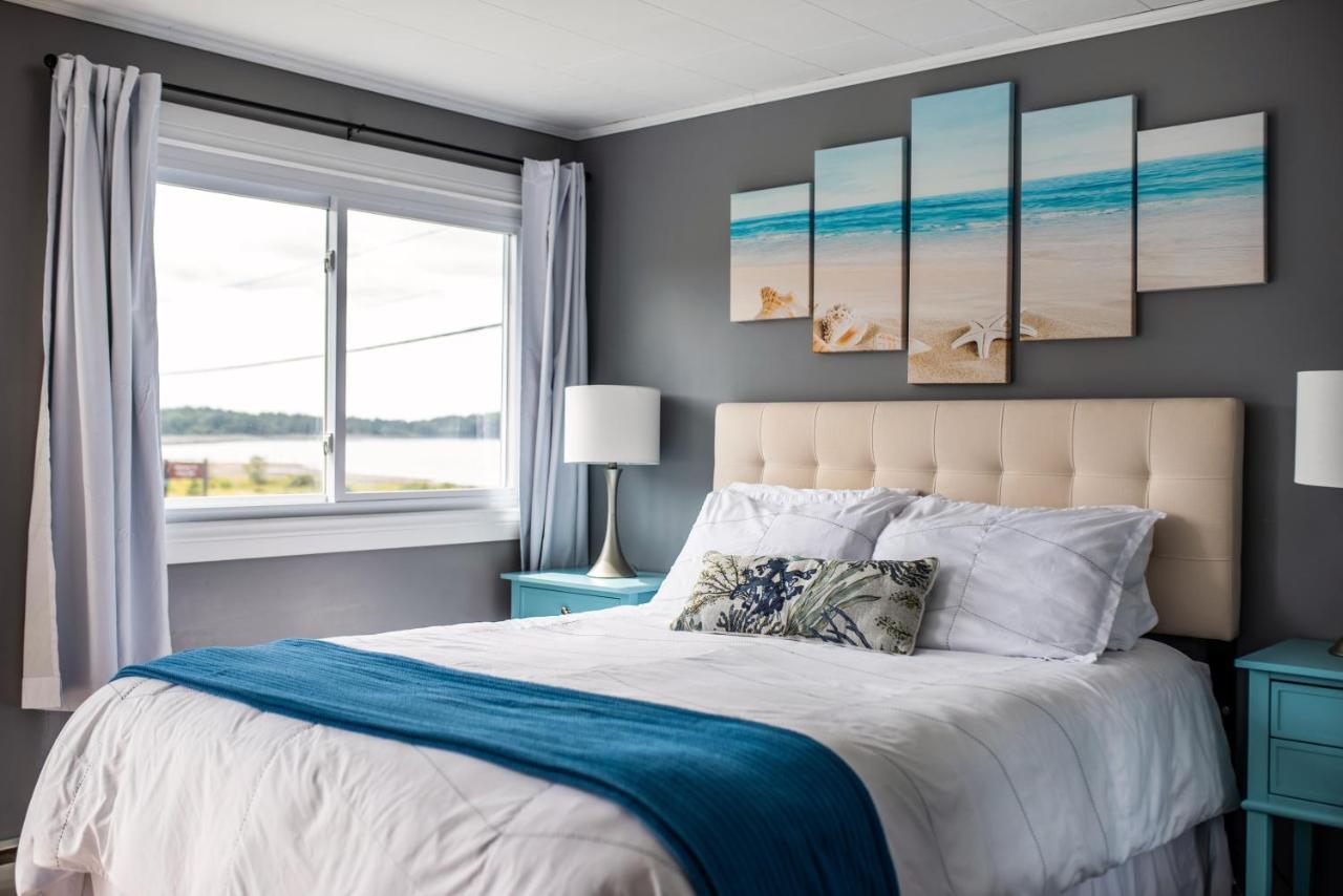 Hotel Friars Bay &
